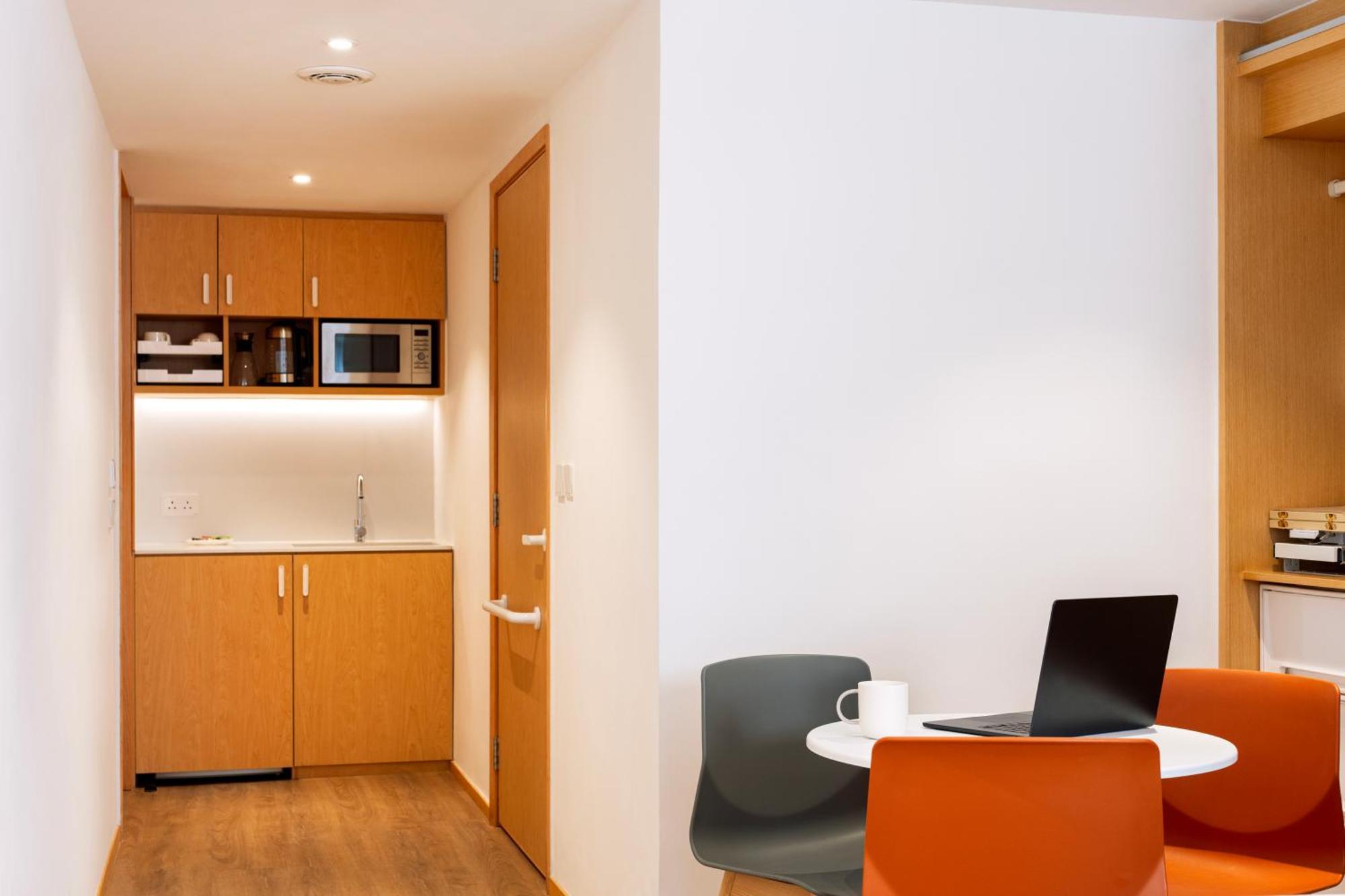Shama Hub Metro South Hong Kong Hotel Exterior photo